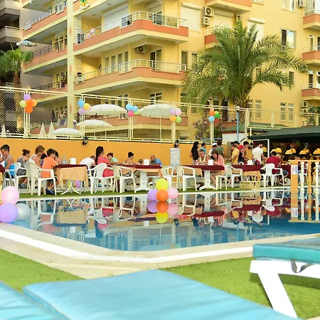 Szálloda Gold Twins Family Alanya