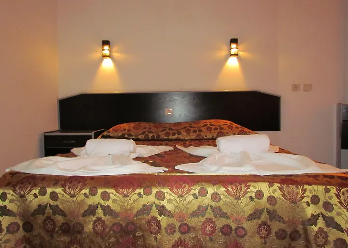 Gold Twins Family Hotel 3*