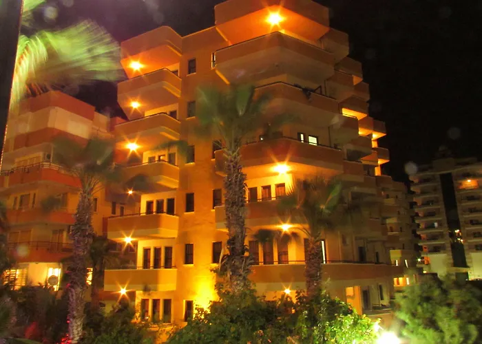 Gold Twins Family Hotel