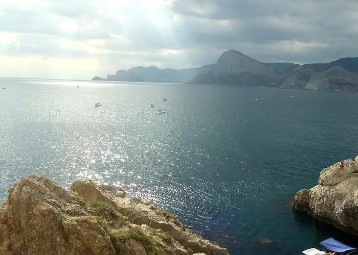 Gold Twins Family 3*