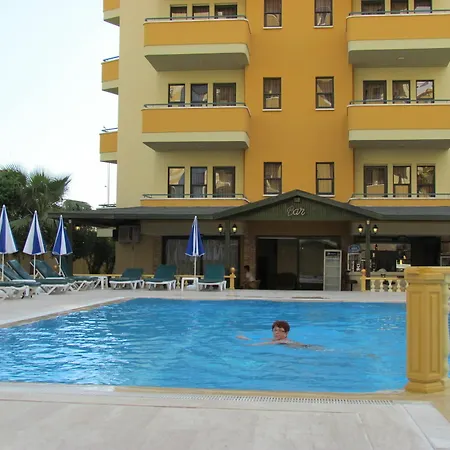 Gold Twins Family Otel 3*